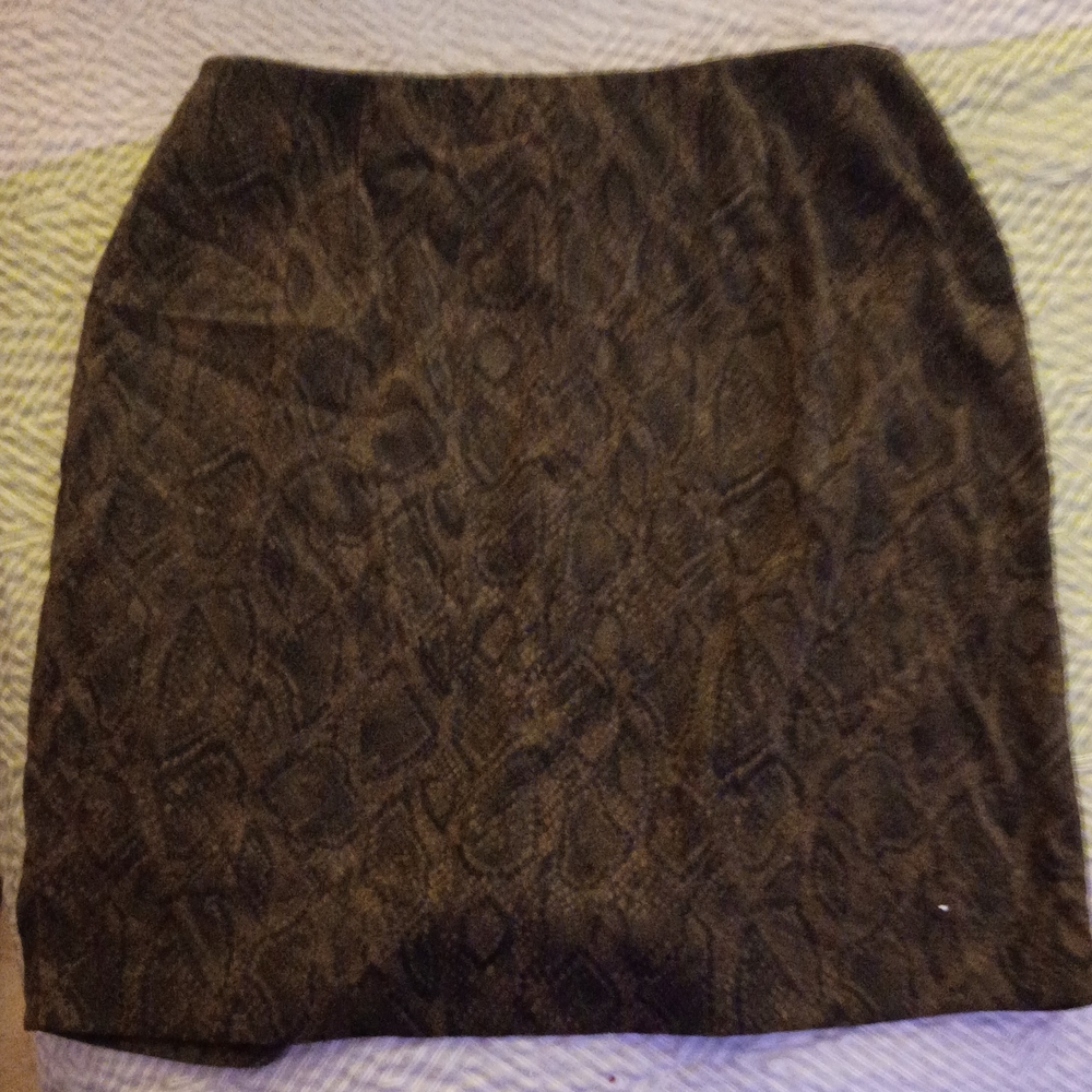 Karen Scott Dark Brown Snake Print Pencil Skirt